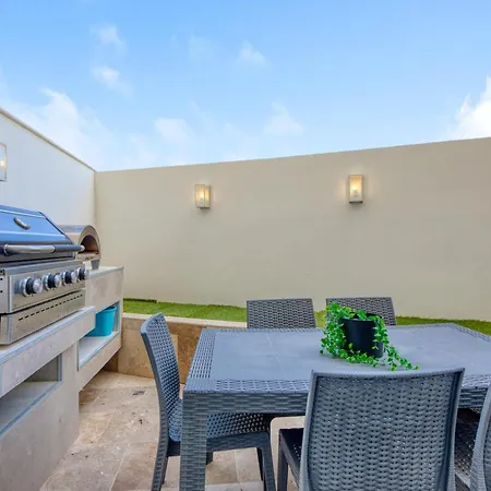 Cozy Gozo Home With Private Hot Tub & Bbq *