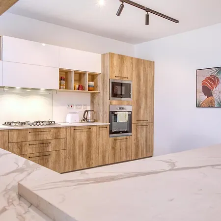 Apartamento Cozy Gozo Home With Private Hot Tub & Bbq